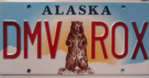 阿拉斯加州将推出印有灰熊图案汽车新牌照(图)