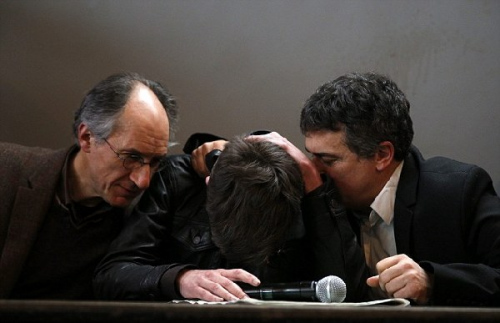 《查理周刊》新封面引争议或引发新一轮暴力袭击