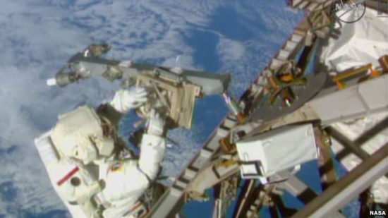 ���������Ա�ٴ����̫������ͷ��������ˮ