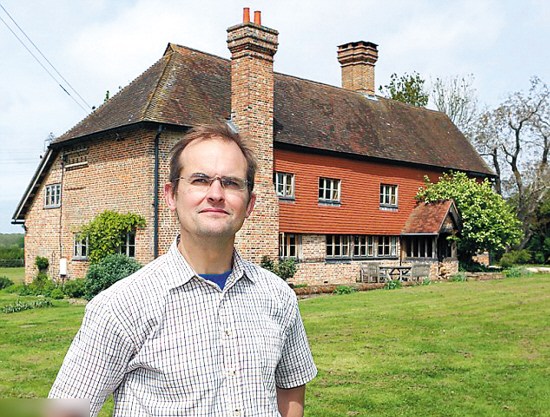 为维护家乡宁静 英一农场主拒绝诱惑誓不卖地