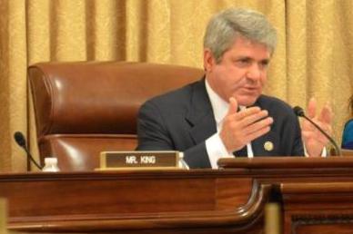 美议员:美国人需保持警惕预防在国庆日遭恐袭