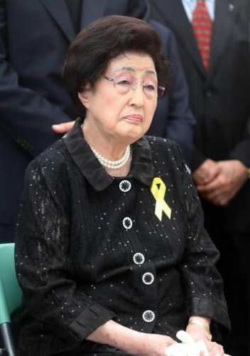 韩政府批准有关人员赴朝商讨金大中遗孀访朝事宜