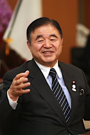 �����ڸ��ٱ����Ű��˵����౻�����������׽�