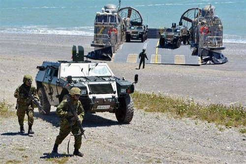 �ձ�½��������ʵʩ��½ѵ�����佢̹��������