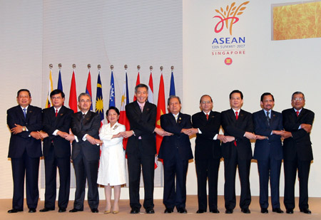 东盟十国一家亲顶住压力护缅甸 美大棒不灵(图)