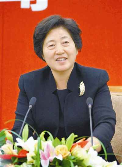 福建省委书记:让劳动者在体面劳动中获得幸福