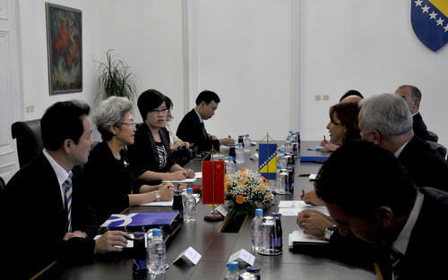 �й��Ͳ����⽻�����и��ⳤ������