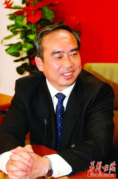 ���䵱ѡ����¦����ί���ǿ����������ʵ������