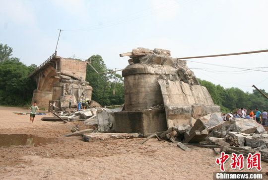 ��������Ӷ��ŵ�����2��2�˴��Ž���1981��