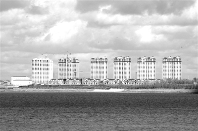 黑龙江宾县水源保护区兴建别墅群居民反对仍开工