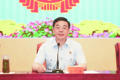 周强:各级法院院长要坚持原则 勇于担当奋发有为-中新网