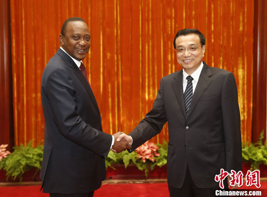 李克强会见肯尼亚总统:深化中肯合作伙伴关系