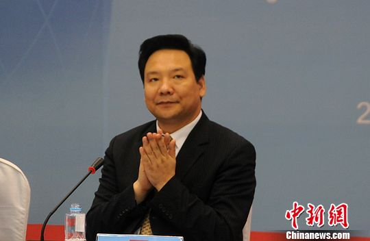 �˴�У������¶�����������Ի��ұ�ֵ������ͬ