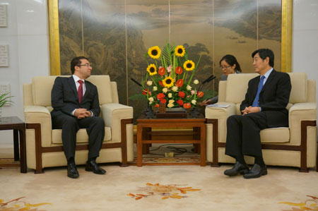 �⽻���������������������ý�������