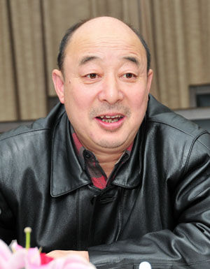 �Ĵ���ѧ��У����С��������Υ�ͽ�����֯����