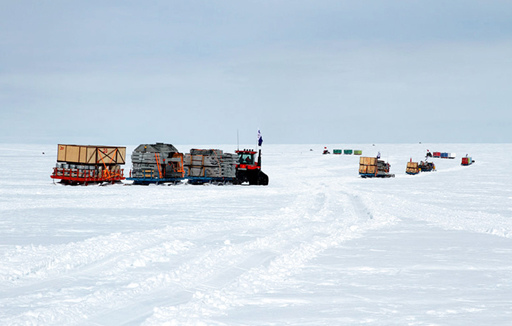 �й���30���ϼ�������½�ӳ���������̩ɽվ��ͼ��