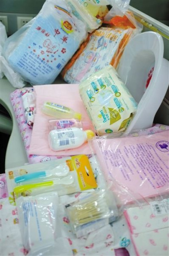 ��������ί��Ӧǿ����������С��������ҽԺ����