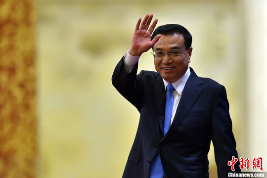 ���ǿ̸������Ȩ��ʹҲҪ�µ�