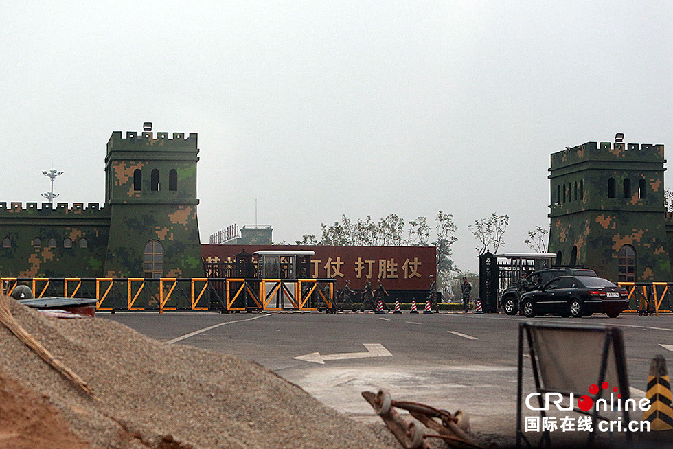 实地探访北京"阅兵村":设有酷似天安门建筑(图)