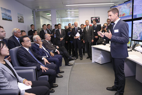 ���ǿ������Ϊ�й�װ��վ̨��2��