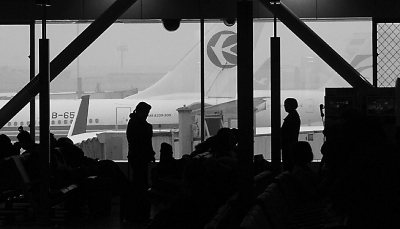 北京现最高六级严重污染上午单号车违规出行多