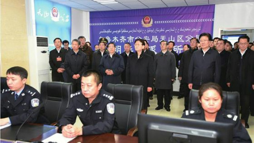 �Ͻ����½�����ʱǿ���������������ǿ���������