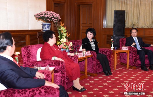 ��Ԯƽ������ָ۰ĵ���ȫ���˴��������ЭίԱ