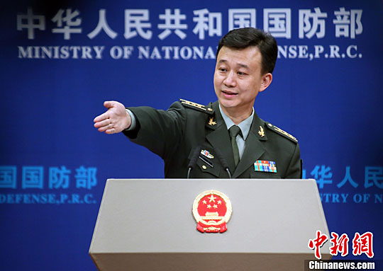国防部:美巡航南海动摇不了中国军队决心意志