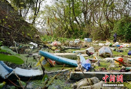 ������ȷ����Ӱ��������ٵ���������׷������