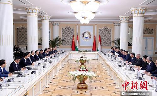 ���ǿͬ������˹̹�������ն�������л�̸