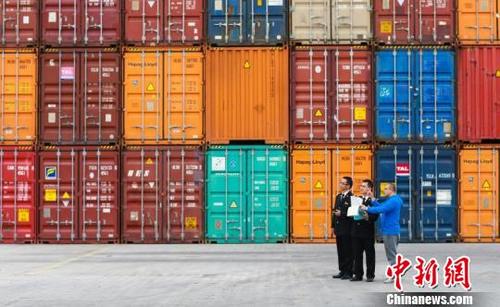 人民日报：“美国吃亏论”可以休矣