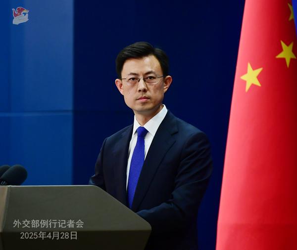 中方：欢迎谢赫先生就任巴解组织执委会副主席、巴勒斯坦副总统