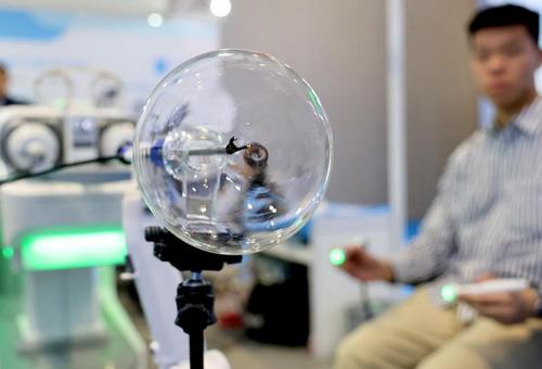 新华鲜报丨手术机器人收费有了“国家标准”！