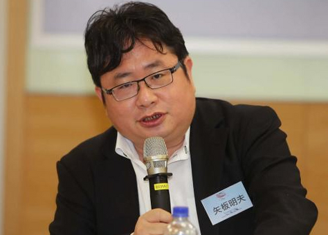 日本裔“台独”记者在台湾当众挨揍，他是谁？| 真相
