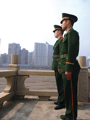 "红色前哨连"见证数十年来中国反偷渡历史变迁