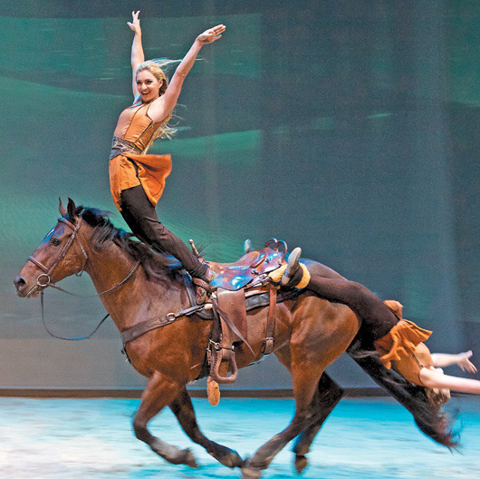 "梦幻舞马" 跳一段震撼芭蕾