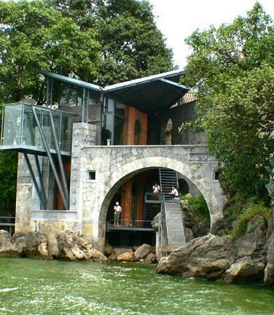 曝光"舞魂"杨丽萍大理豪宅 (组图)(10)