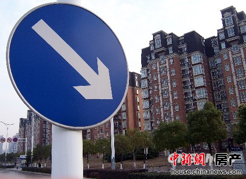 7�¶������סլ�ɽ��½�ҵ�ڣ��°������ֹ�