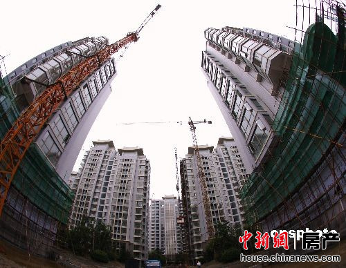 ����ȫ�����һ���߳����������г������������