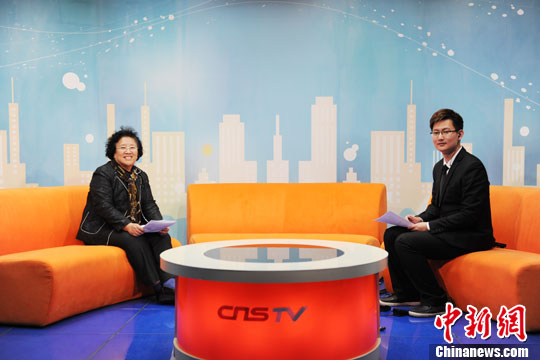 �����ޣ�������ס������������һ���̶�ƽ�ַ���