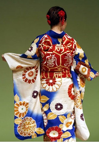 日本和服来自三国时的"吴服"