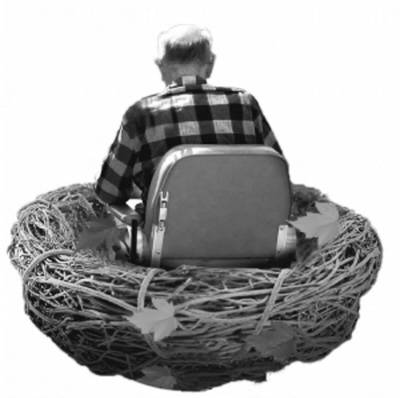 海外华人空巢父母日渐增多 难题如何破解引深思