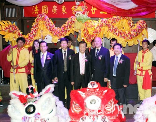 �����㶫�����ף����22������ʹ�ݹ�Ա��ϯ����