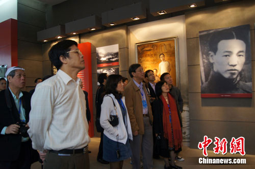 ��ý���ܲη������嶫�Ͽ�����������ǰ��