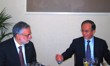 ������ɱ������עפ���ʹ����Ҫ��̸���簲ȫ