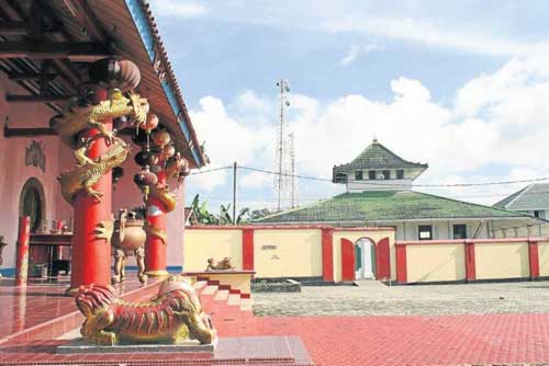 印尼邦加岛探古行:寻找华人锡岛开矿的痕迹(图)