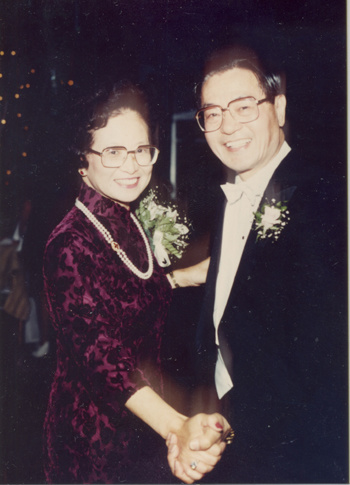 赵小兰之父撰文忆爱妻:家中MBA的“无冕之王”