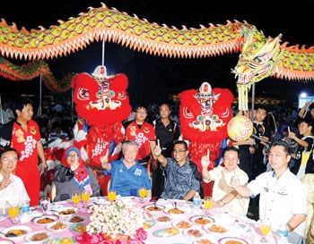 蔡细历为马华造势坚信华社会支持国阵再度执政