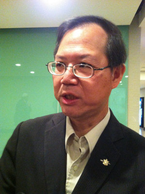 推动对华人道歉议题加卑诗省长吁各党派共同参与