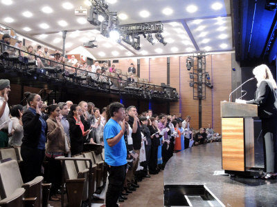 美国会议员见证新移民入籍仪式四华人宣誓入籍